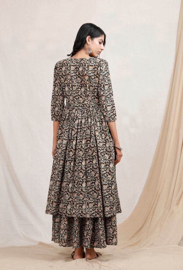 Black And Beige Kalamkari Cotton Kurta - Image 4