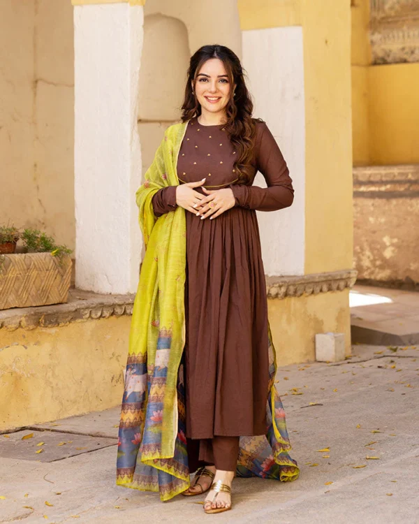 Women Brown Kalamkari Chhap Suit Set