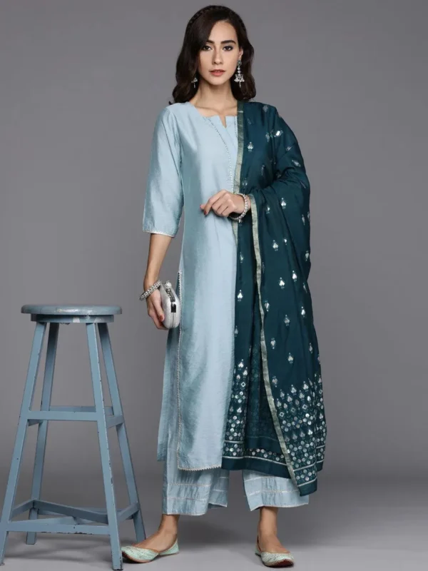 Women Grey Solid Silk Blend Straight Kurta With Palazzos & Dupatta