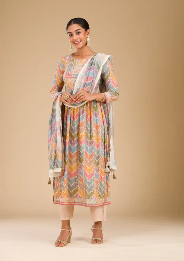 Women Multi Zariwork Semi Crepe Readymade Salwar Suit
