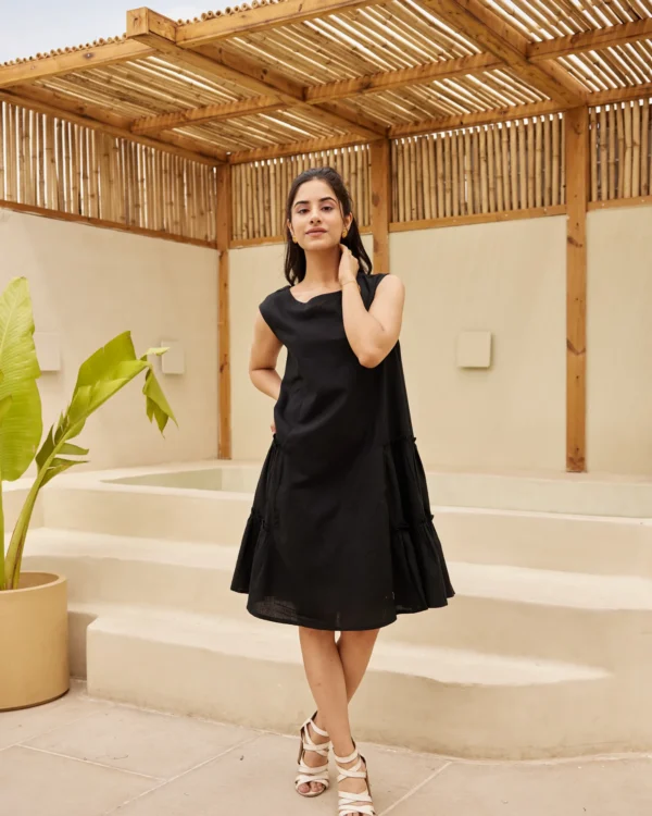 Women Black Solid Tiered Dress - Image 5